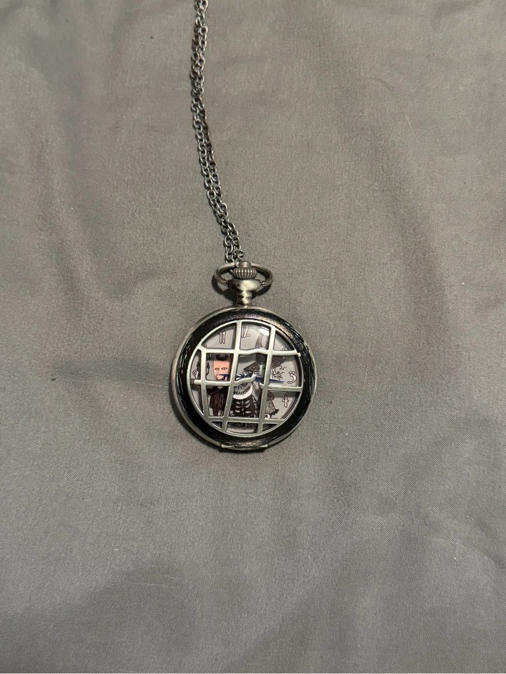 Vintage-Style Silver Cage Pocket Watch Necklace - Nightmare before Christmas
